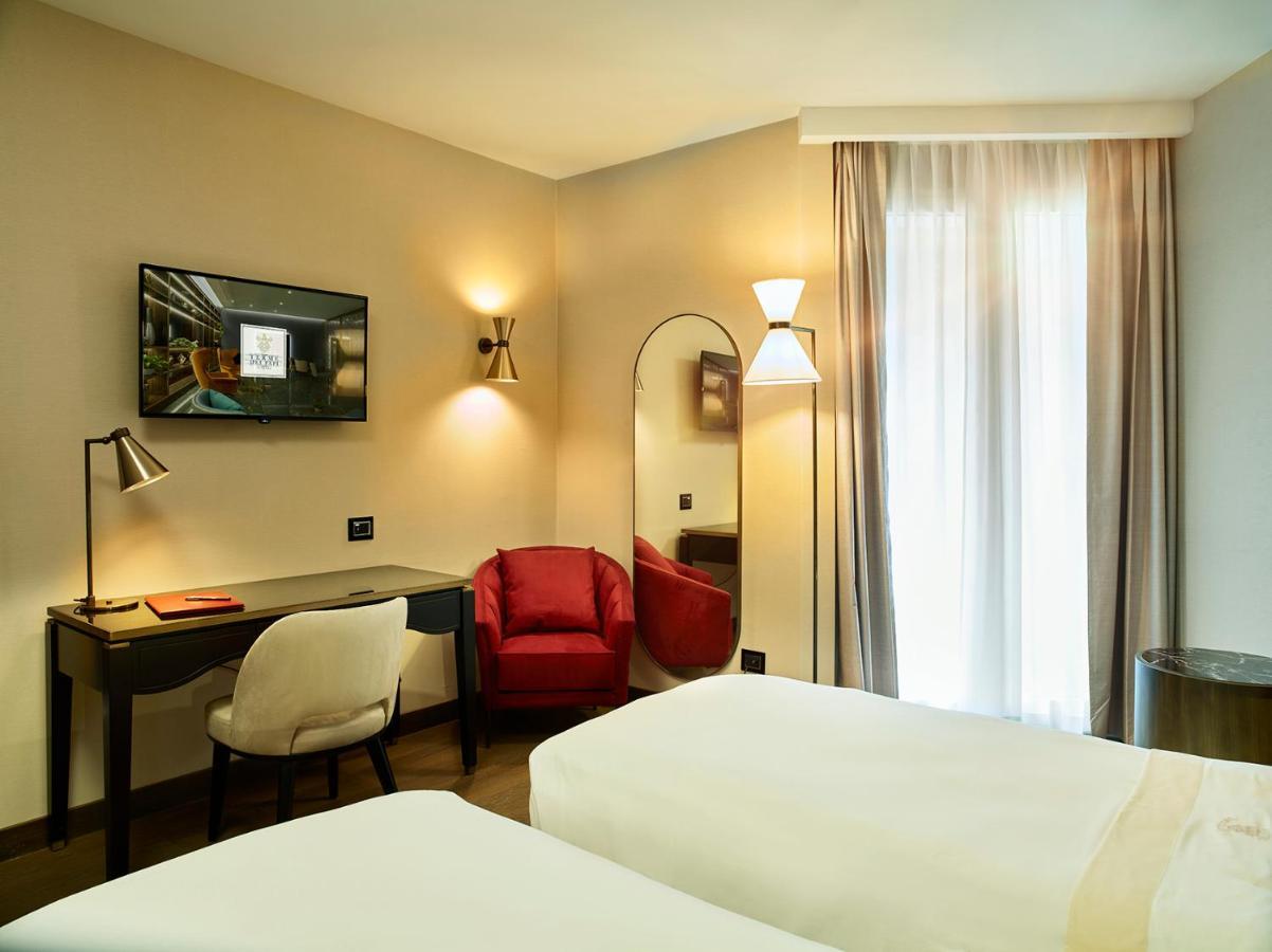 Luxury Double Room,1131122937:JPEG